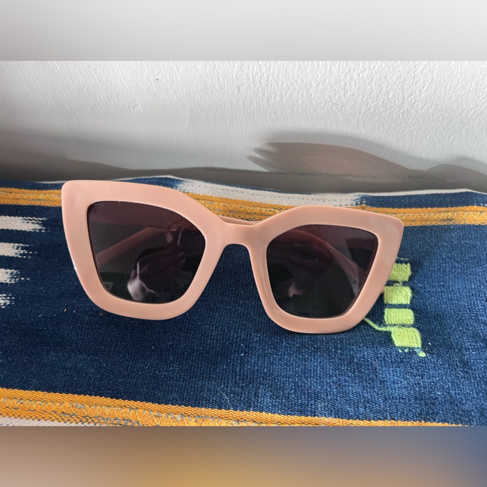 Meller “Azalee” Polarized Sunglasses